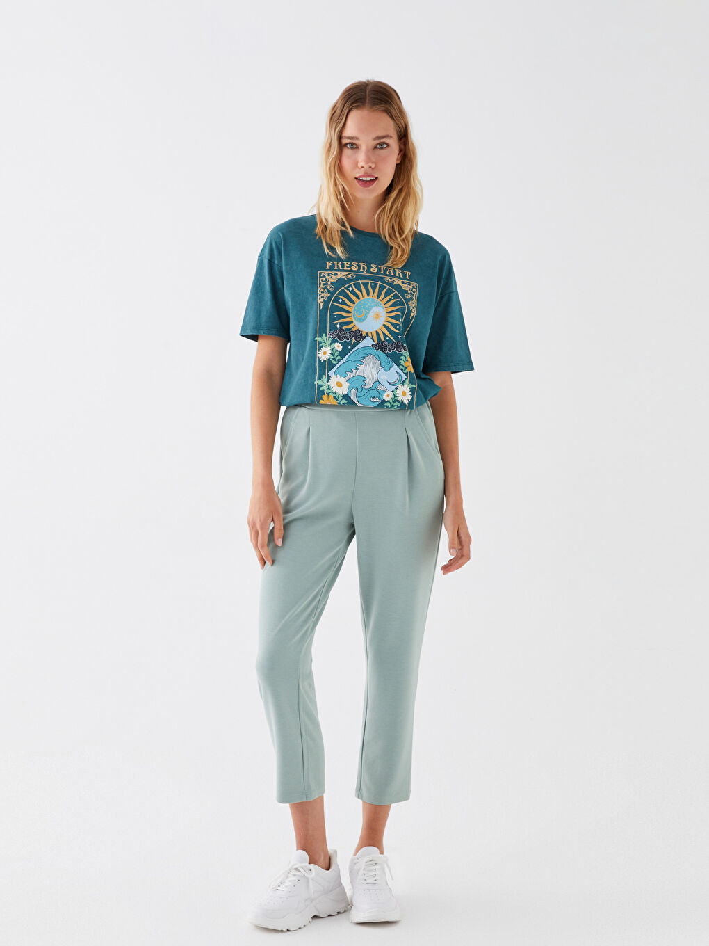 Elasticated Waist Relaxed Fit Women's Trousers