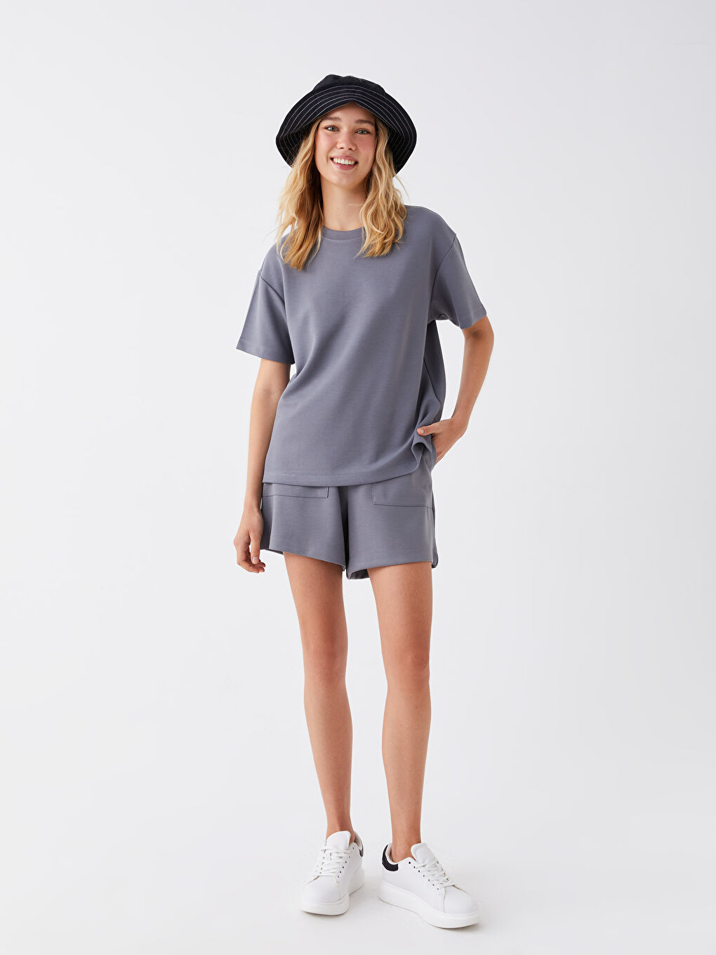 Crew Neck Plain Short Sleeve Women's T-Shirt-2