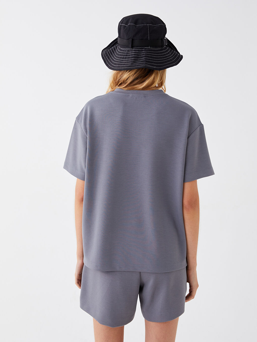 Crew Neck Plain Short Sleeve Women's T-Shirt-4