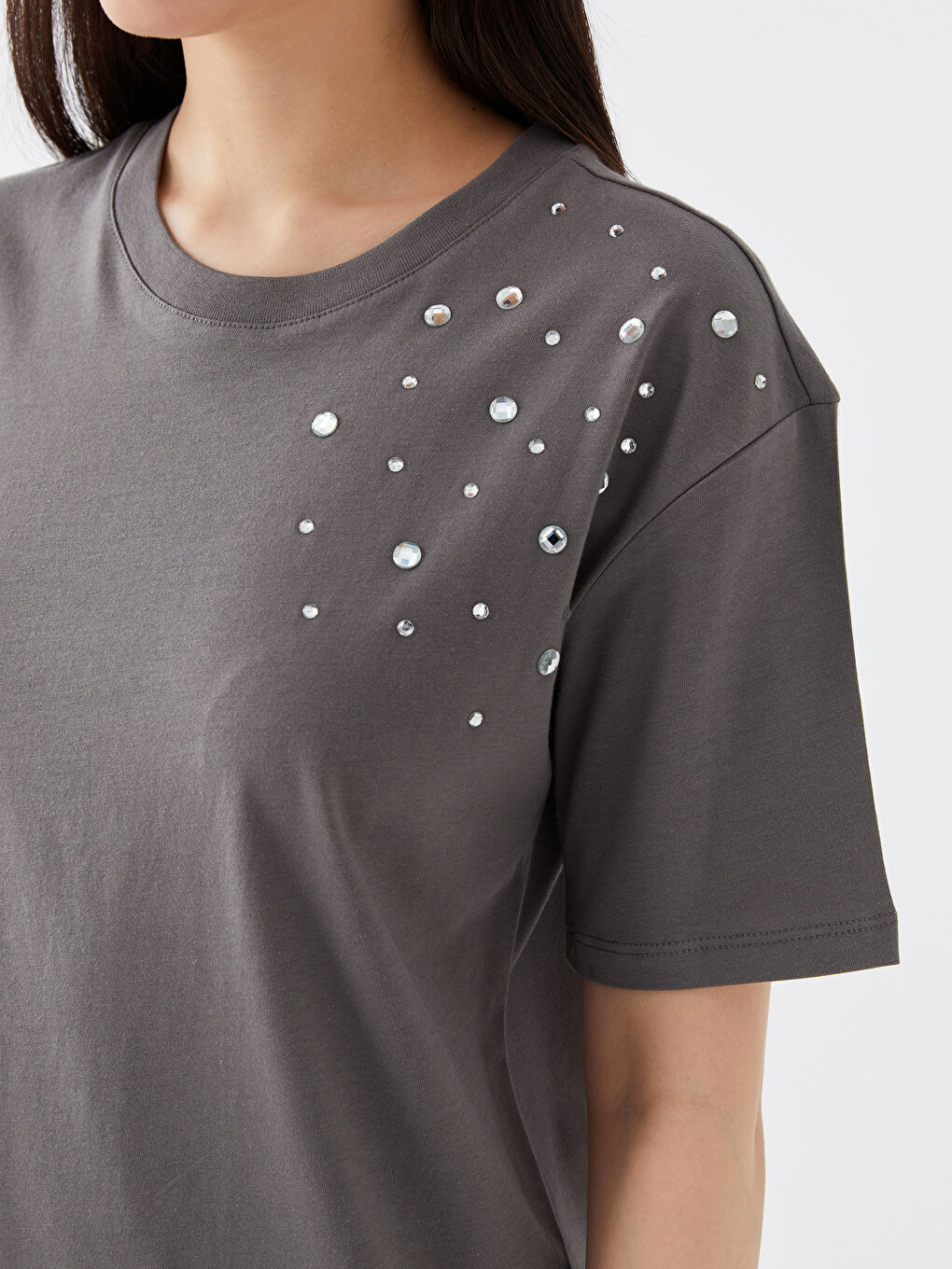 Crew Neck Rhinestone Embellished Short Sleeve Women's T-Shirt-3