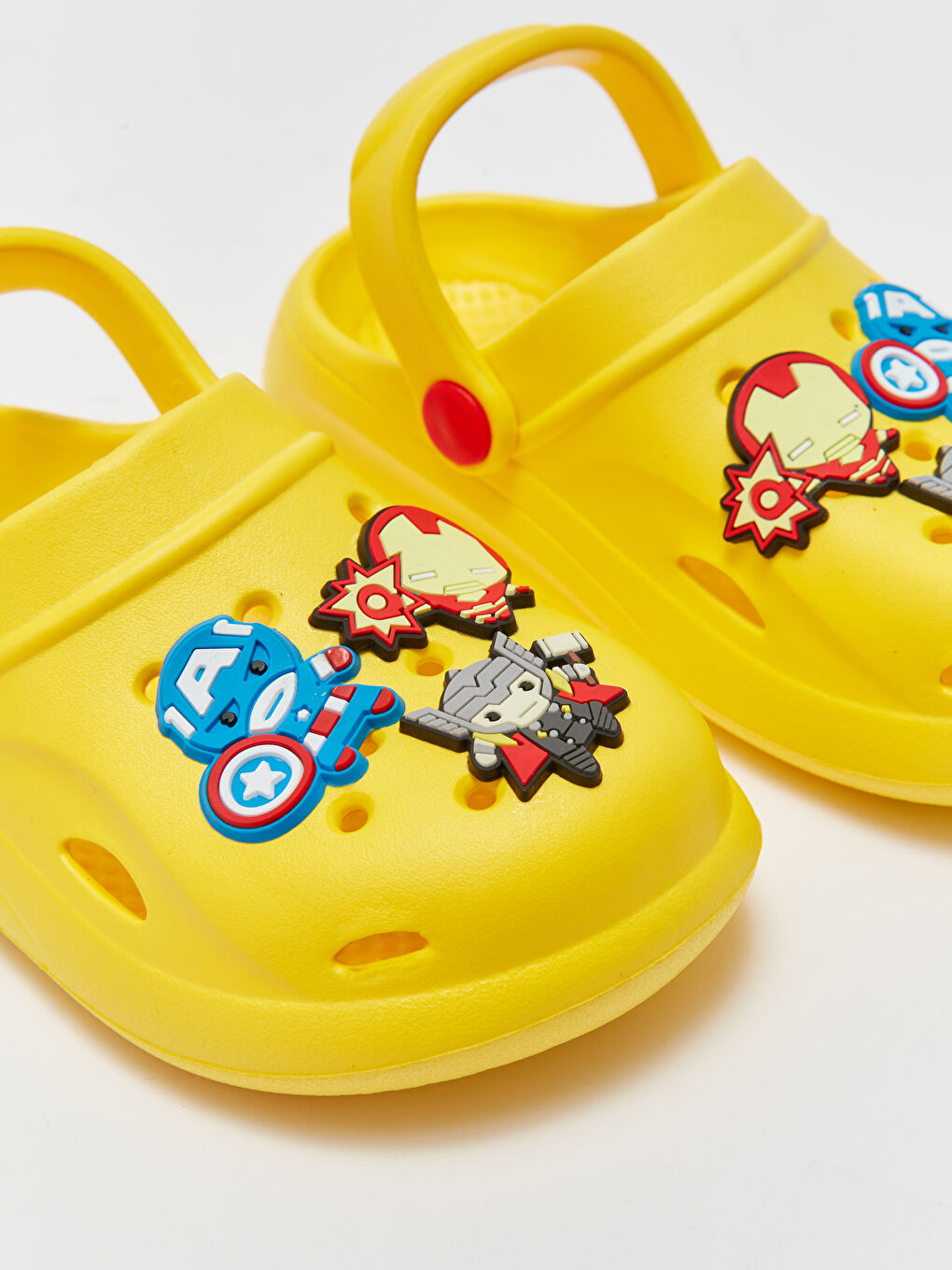 Sarı Marvel Baskılı Erkek Çocuk Plaj Sandaleti-6