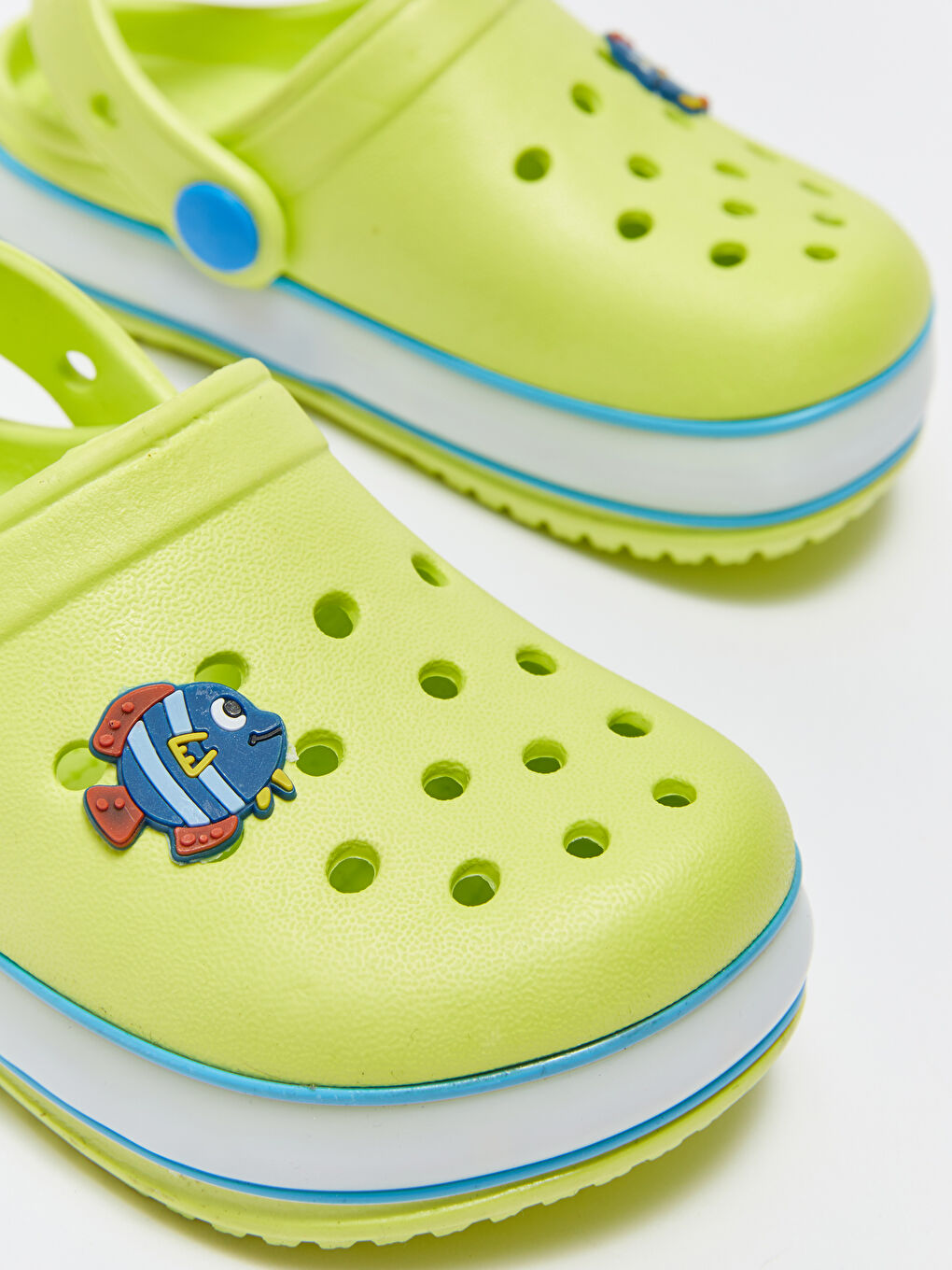Patch Detail Light-Up Sole Baby Boys' Beach Sandal-2