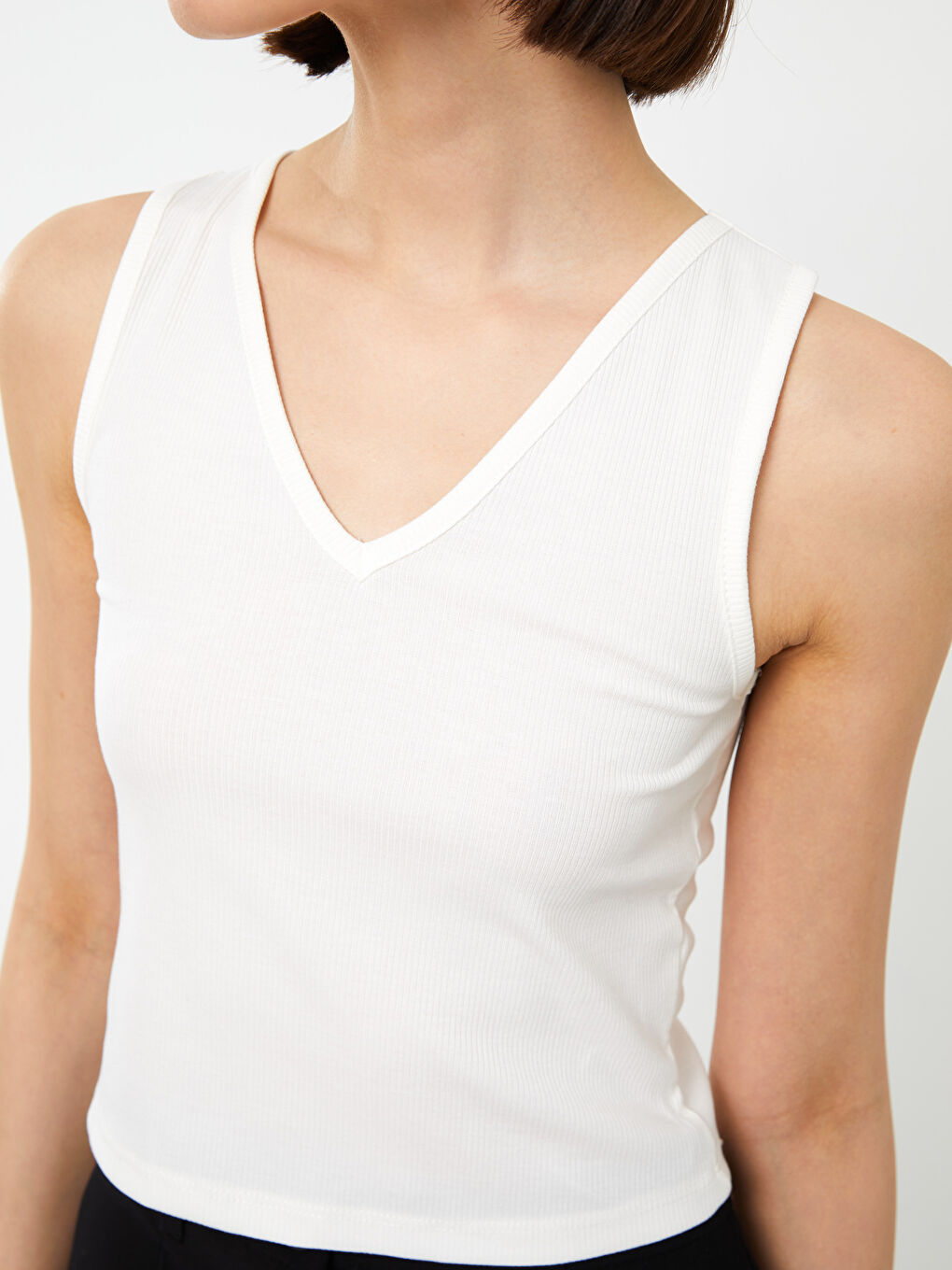 Women's V-Neck Straight Crop -S3GY71Z8-R5B