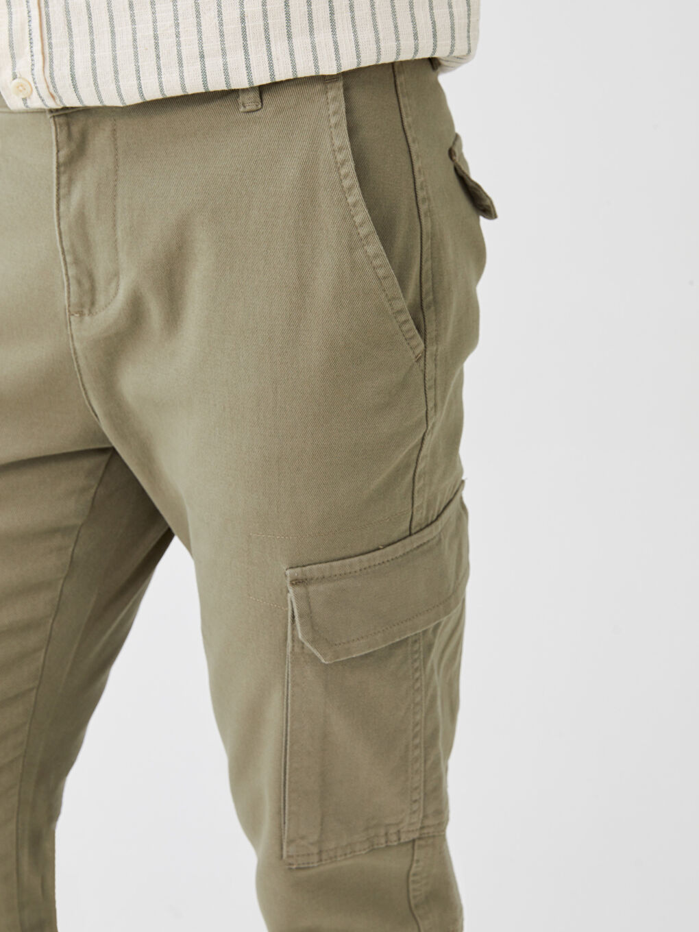Standard Fit Men's Cargo Pants -S3H007Z8-SGU