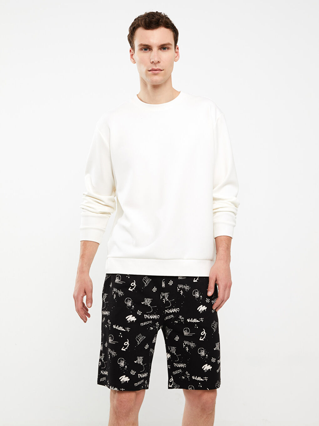 Slim Fit Binding Detail Men's Shorts