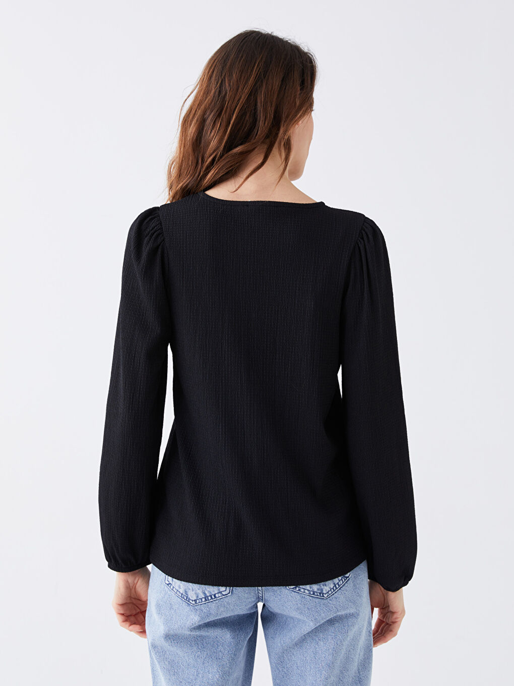 Siyah Bağlamalı Yaka Düz Uzun Kollu Kadın Bluz-4