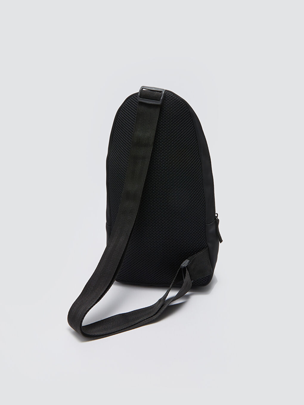 Siyah Çok Bölmeli Erkek Göğüs Çantası-5