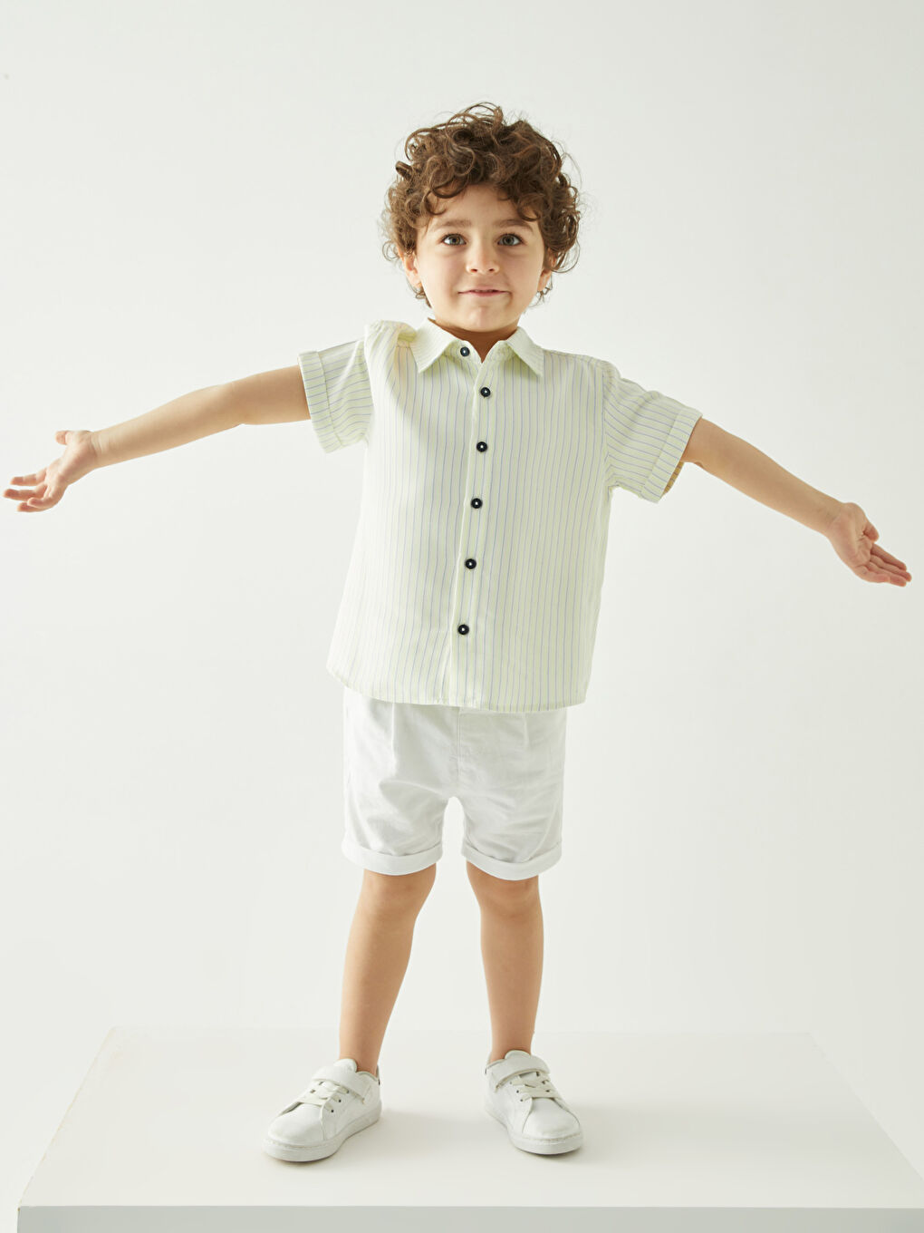 Beyaz Basic Erkek Bebek Şort-1