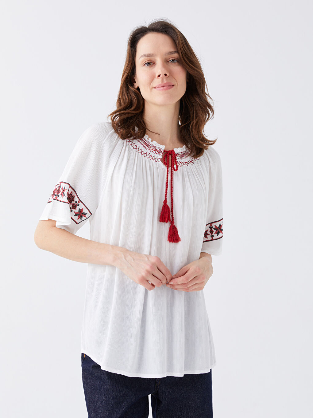 LCWAIKIKI Classic Button Down Collar Embroidered Short Sleeve Oversize Women's Blouse -S3H150Z8-RVK