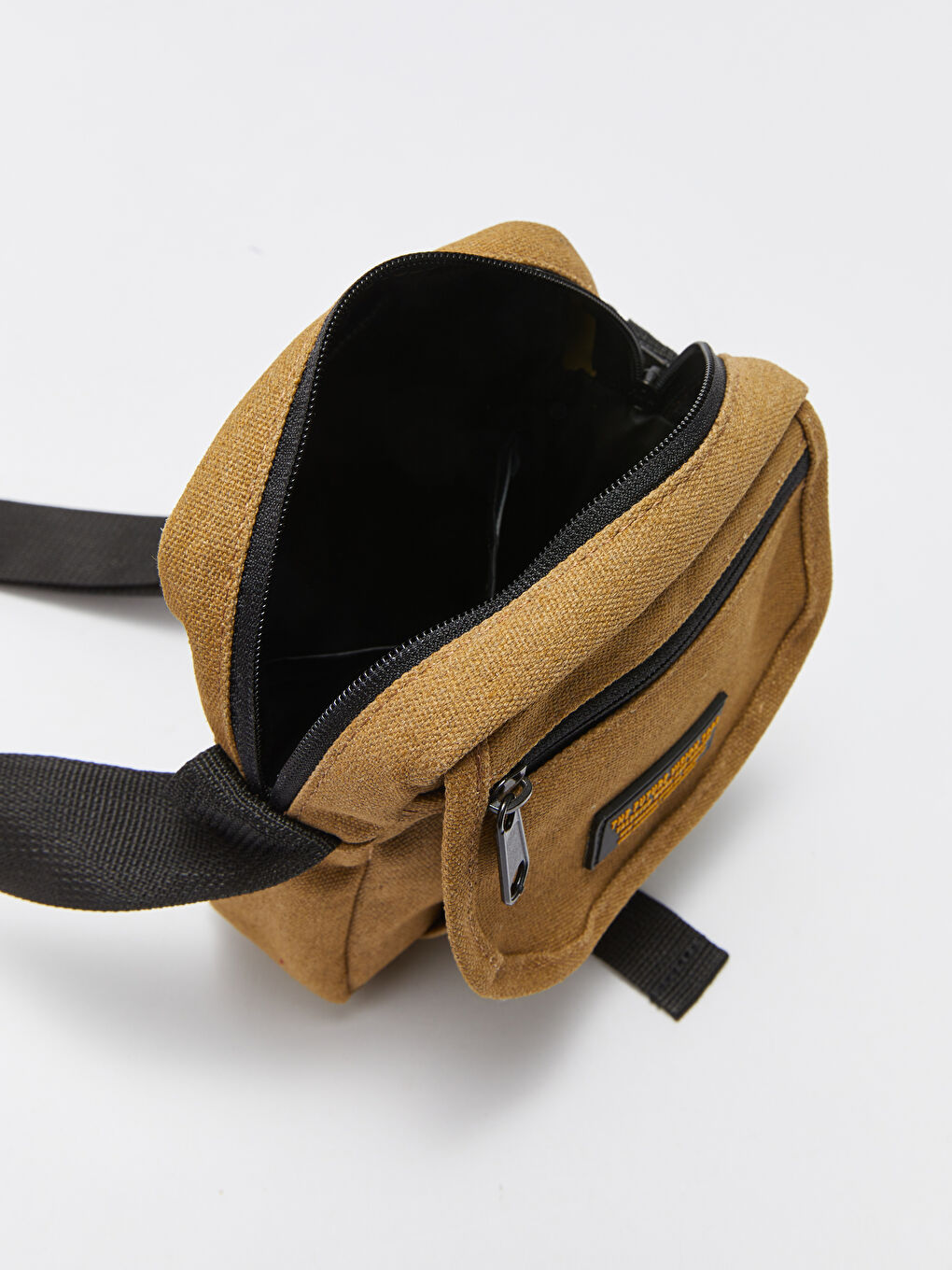 Tag Detail Canvas Men's Crossbody Bag -S3H178Z8-H3W