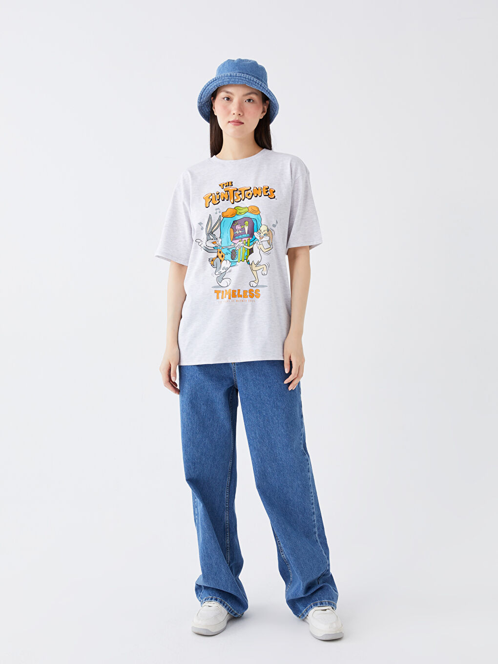 LCW Vision Crew Neck Lola and Bugs Bunny Printed Short Sleeve Oversize Women's T-Shirt -S3H247Z8-EFN