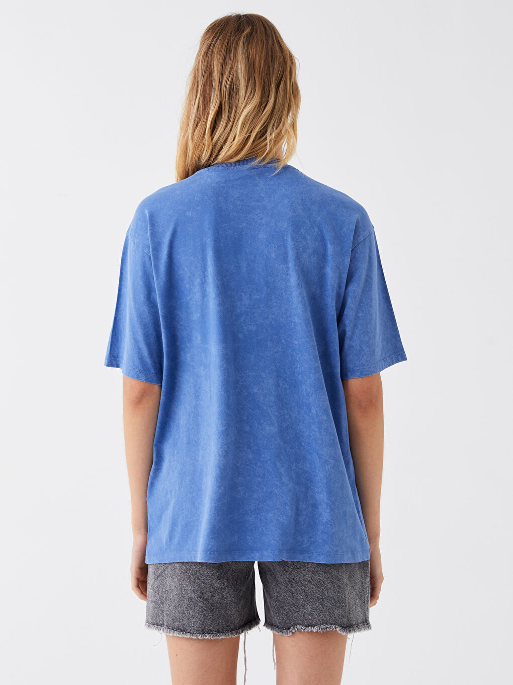 әйелдерге арналған мики маус принтті қысқа жең оверсайз футболка-4