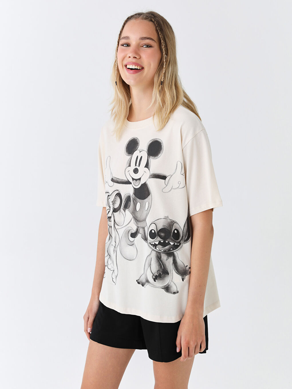 Crew Neck Mickey Mouse Printed Short Sleeve Oversize Women's T-Shirt