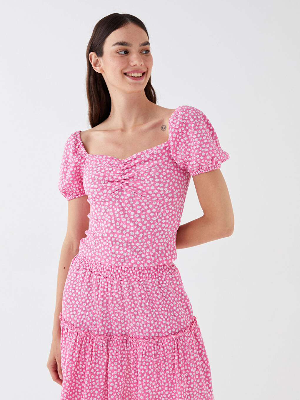 Heart Collar Floral Short Sleeve Women's Blouse