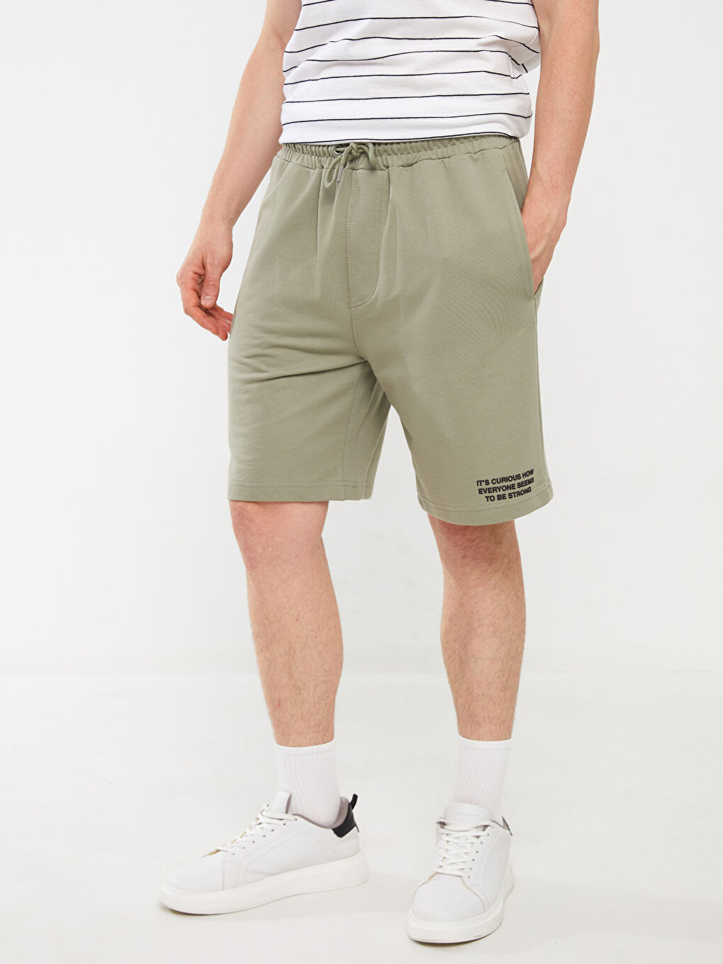 Standard Fit Printed Men's Shorts-3