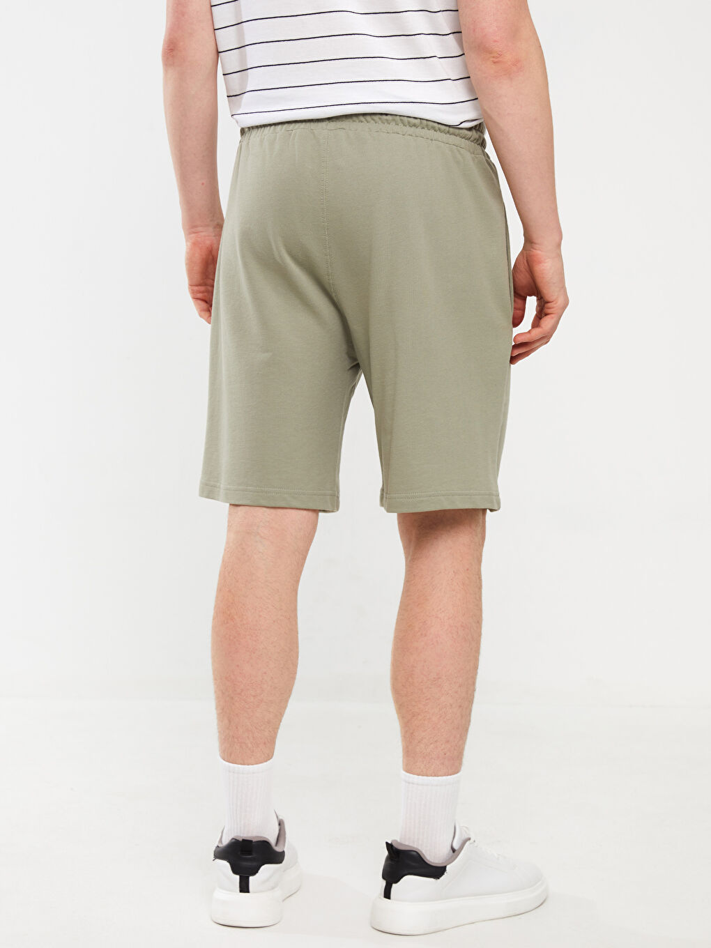 Standard Fit Printed Men's Shorts-4