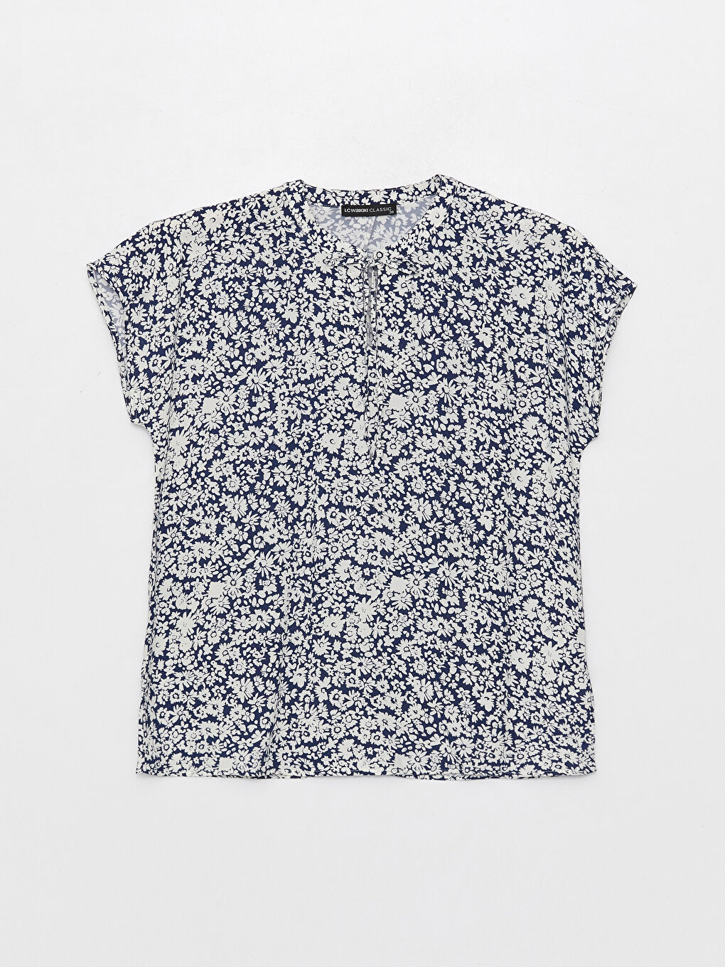 بلوزة نسائية بياقة مربوطة وكم قصير بنقشة مطبوعة-5