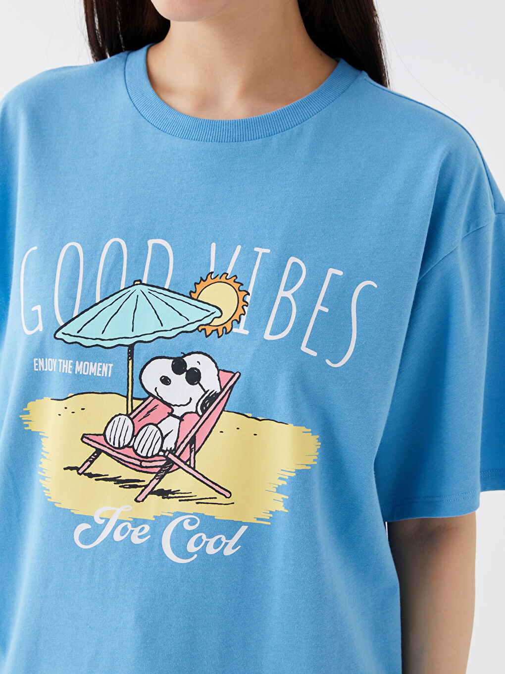 Crew Neck Snoopy Printed Short Sleeve Oversize Women's T-Shirt-3