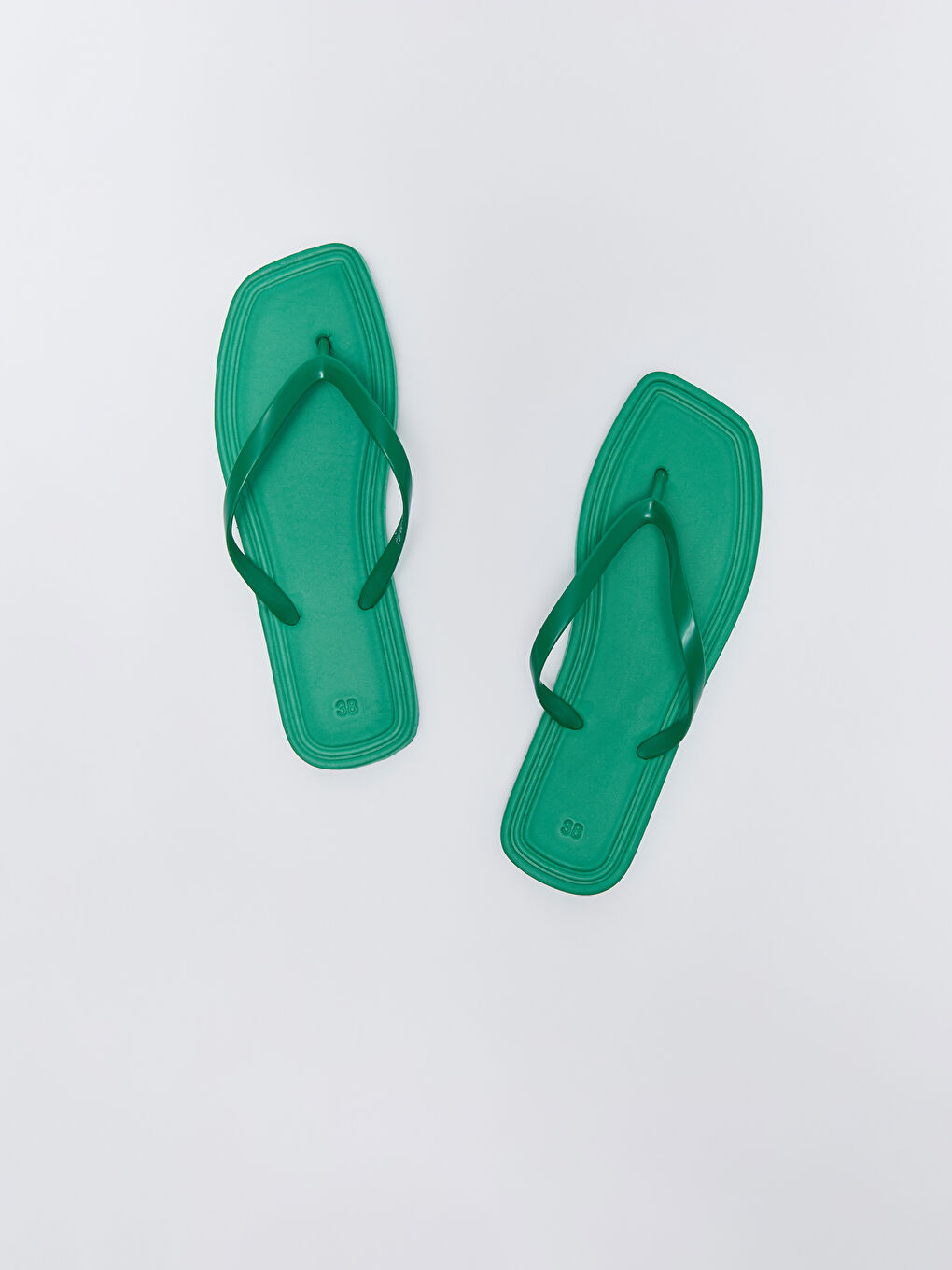 Yeşil Kadın Parmak Arası Plaj Terliği-2