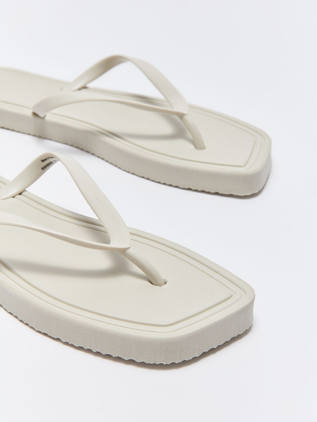 Tongs de Plage à Bride Entre-Doigts pour Femmes-3