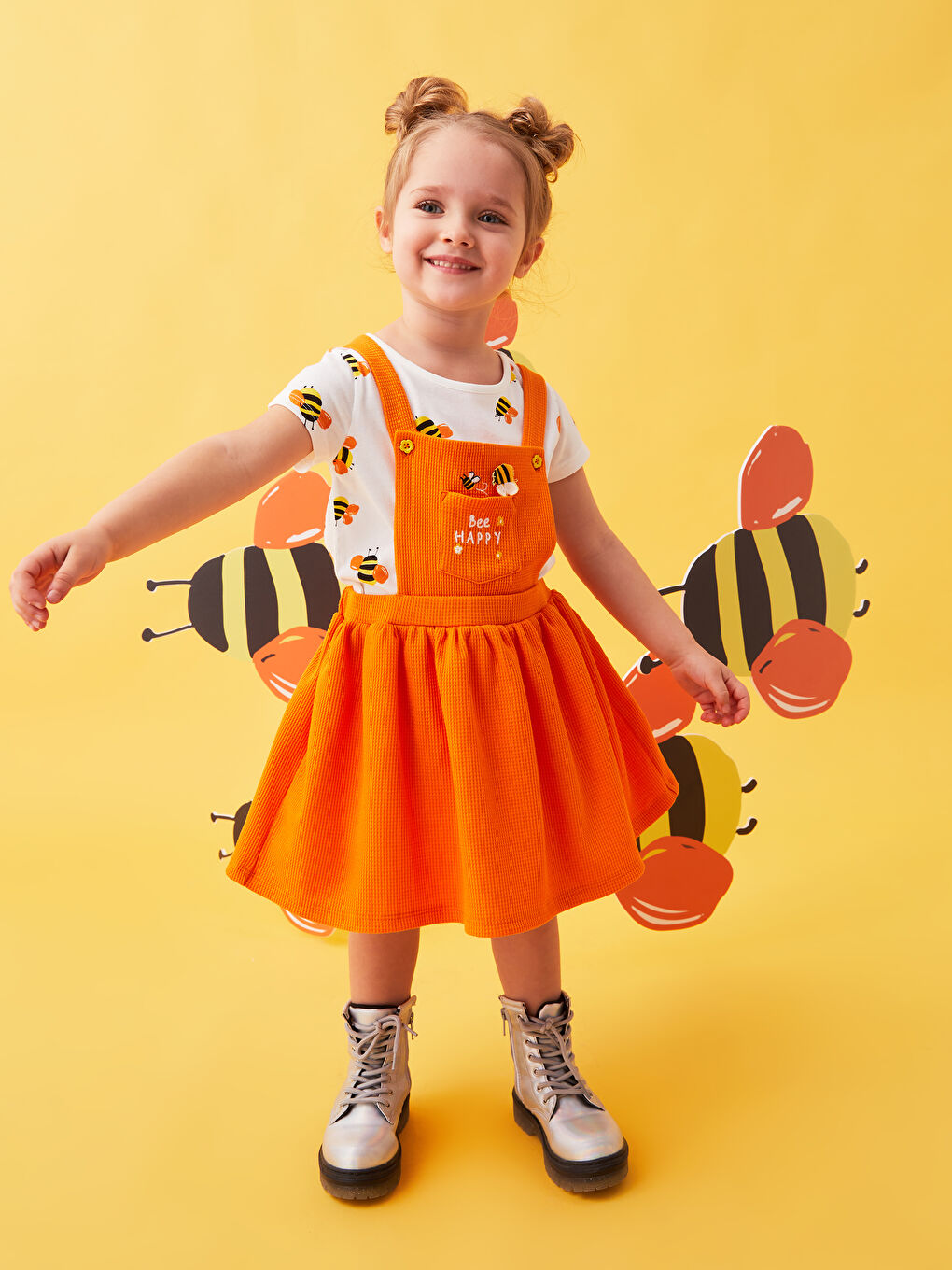 Ekru Baskılı Kız Bebek Tişört ve Salopet 2'li Takım-1