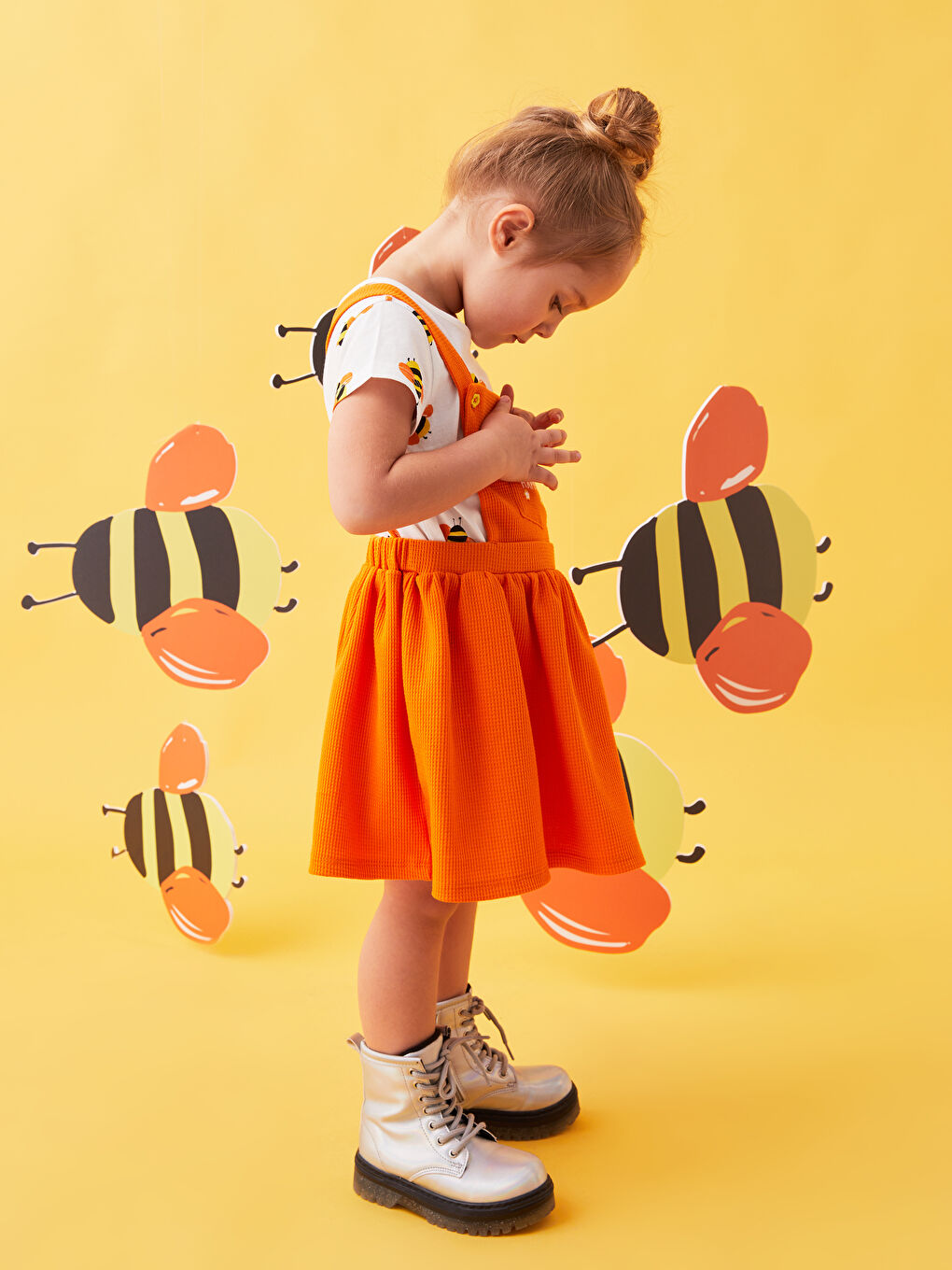 Ekru Baskılı Kız Bebek Tişört ve Salopet 2'li Takım-4