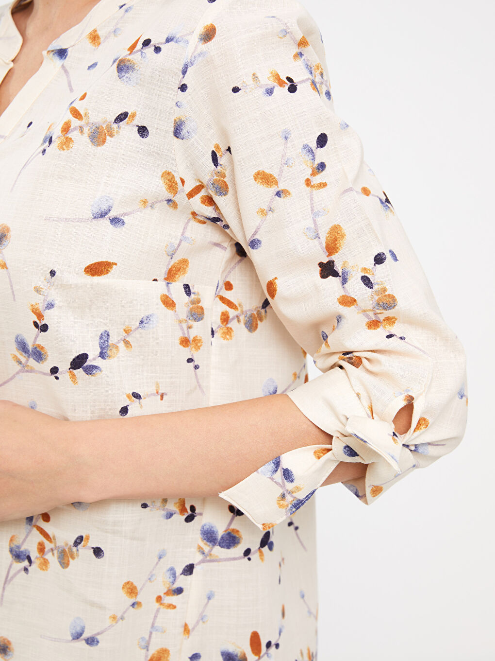 Notch Neck Patterned Women's Shirt-3