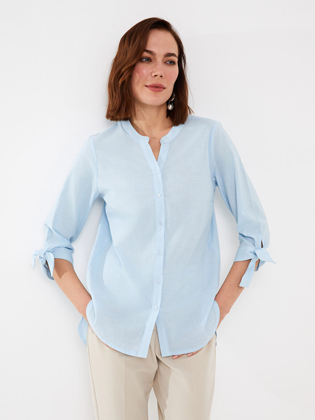 Mavi Kadın Kaçık Yaka Düz Gömlek-1