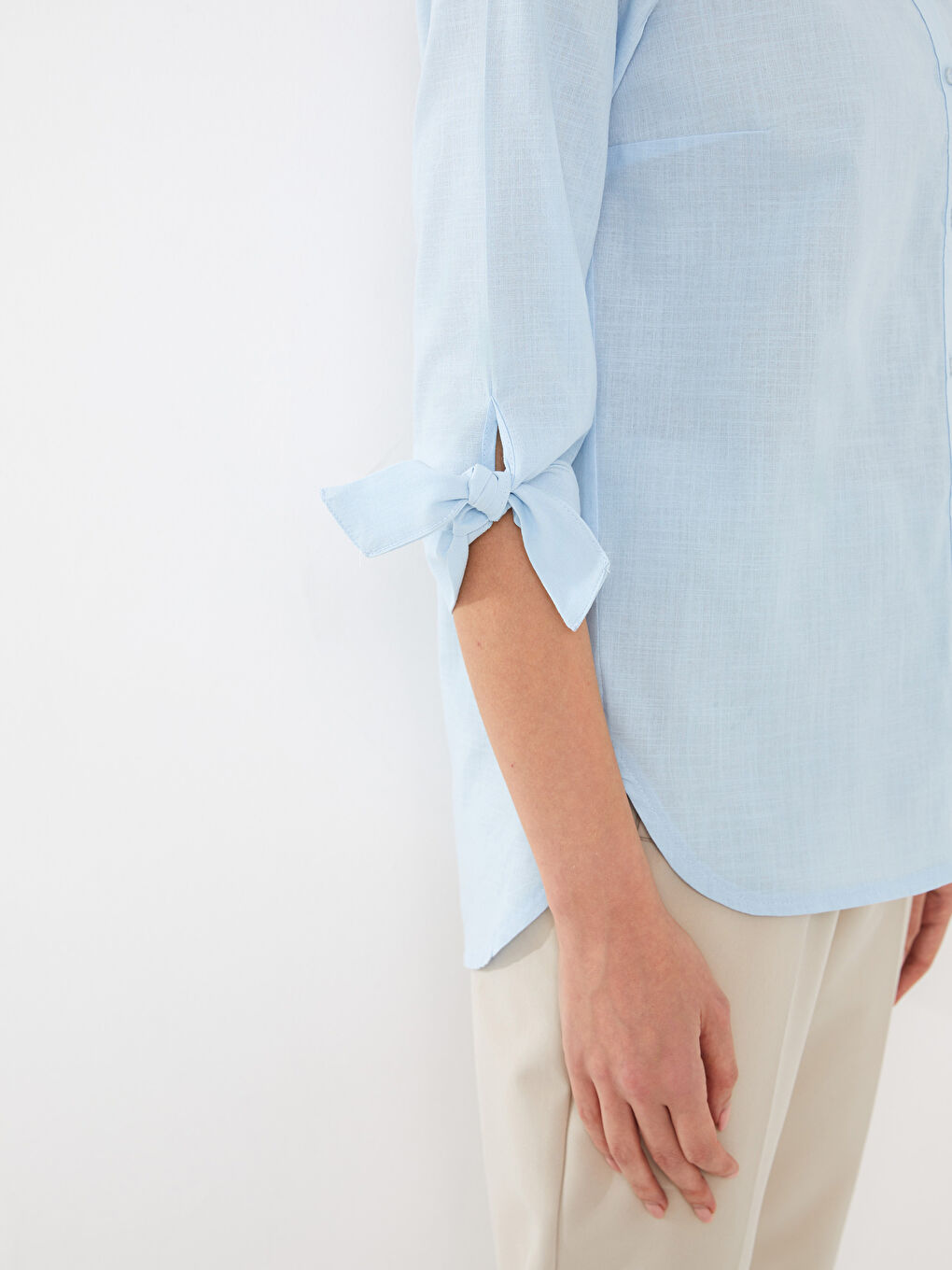 Mavi Kadın Kaçık Yaka Düz Gömlek-3