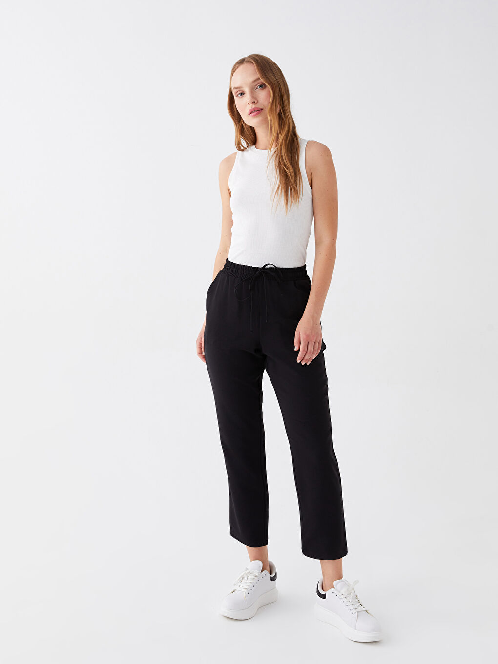 Siyah Beli Lastikli Rahat Kalıp Kadın Pantolon-1