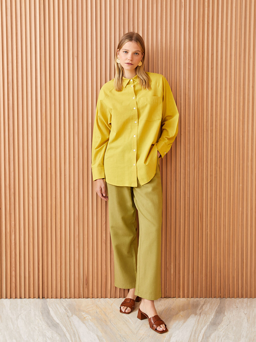 Yeşil Düz Uzun Kollu Oversize Poplin Kadın Gömlek Tunik-1