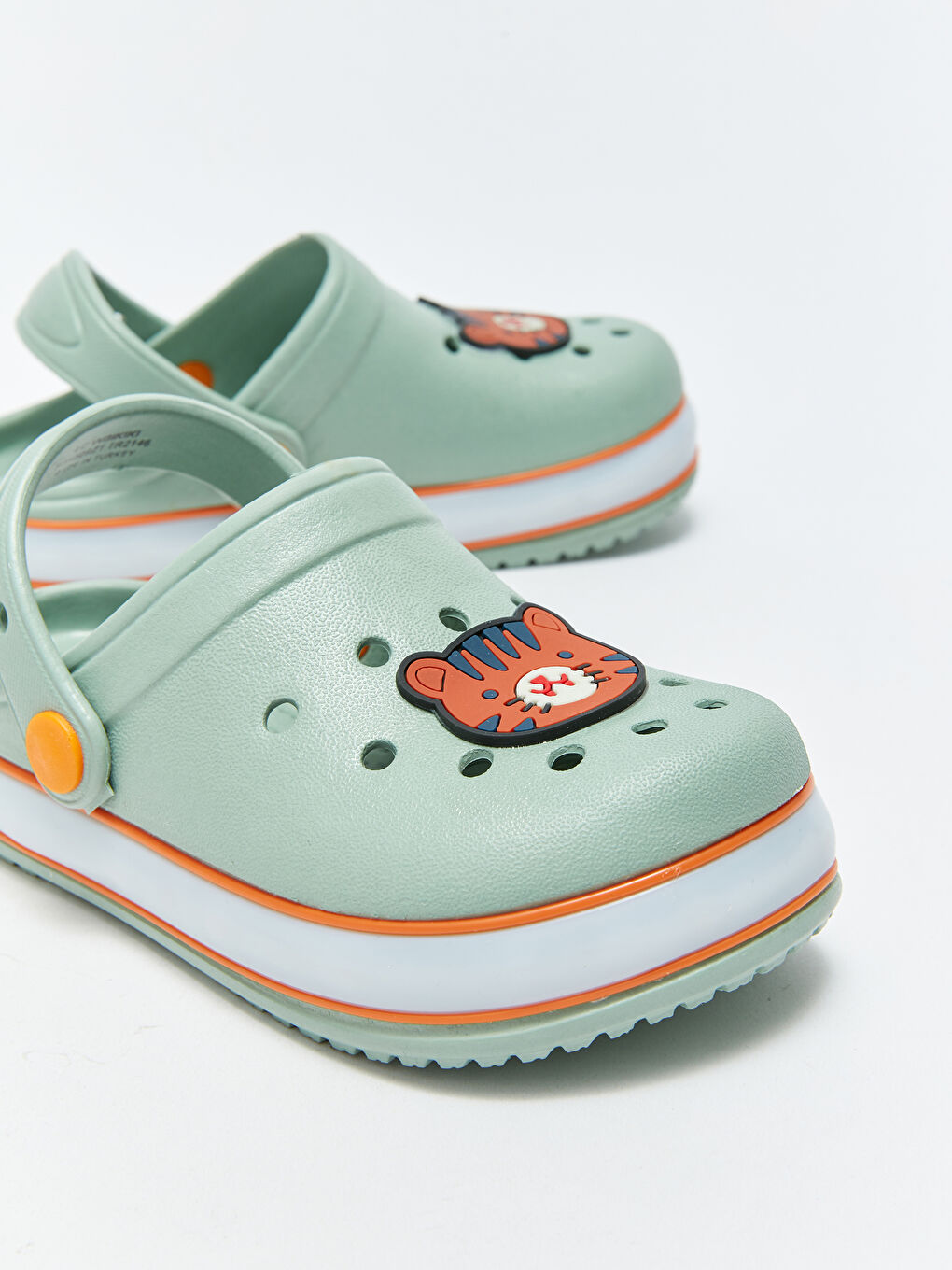 Yeşil Patch Detaylı Tabanı Işıklı Erkek Bebek Plaj Sandaleti-3