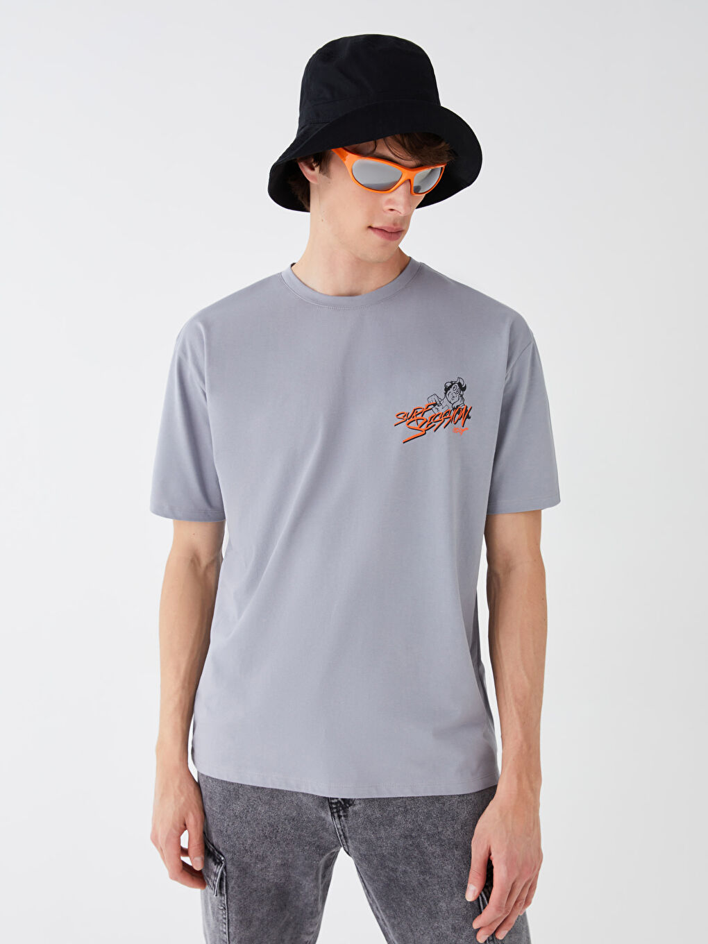 Gri Bisiklet Yaka Kısa Kollu Baskılı Penye Erkek Tişört-3