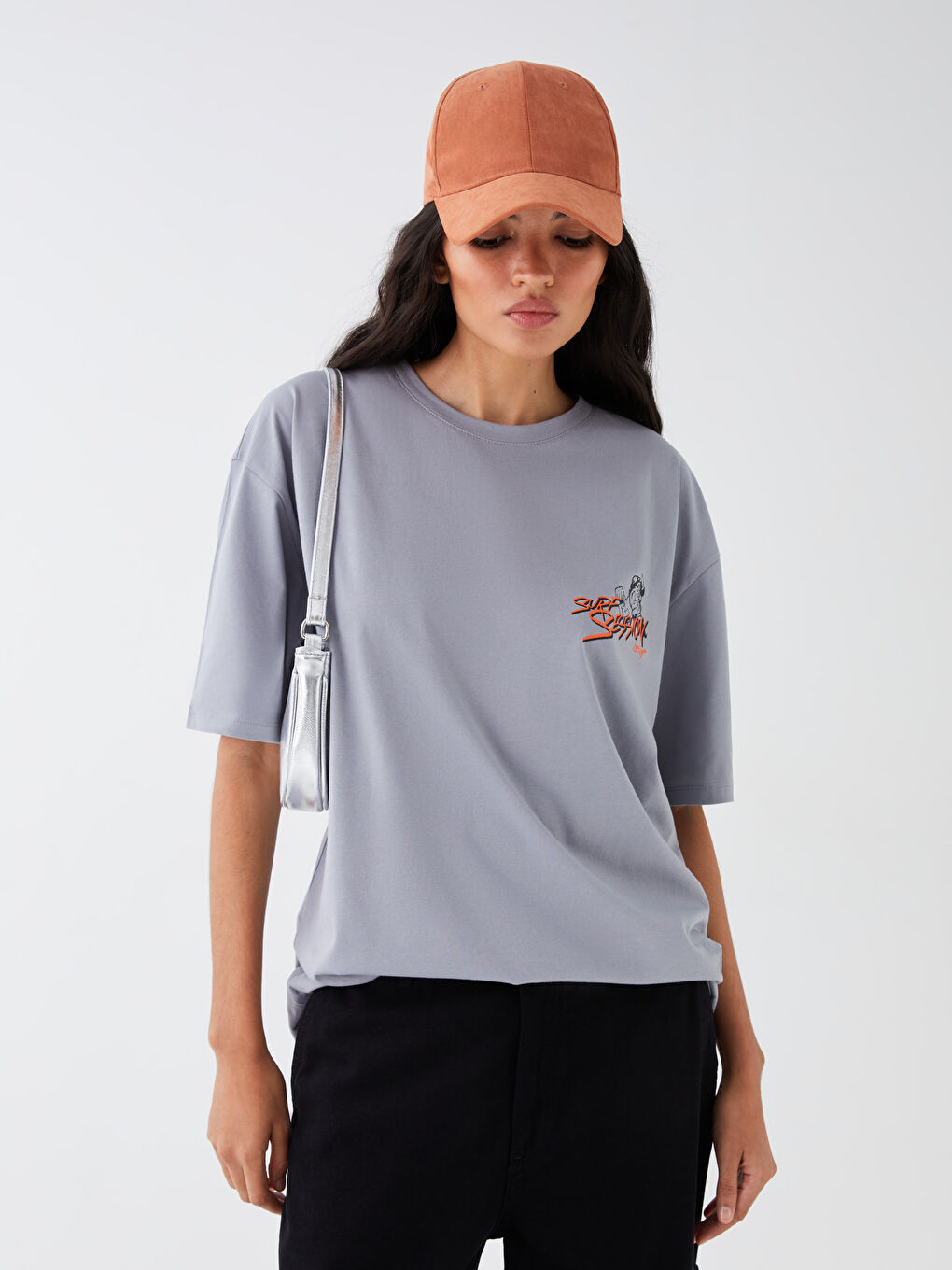 Gri Bisiklet Yaka Kısa Kollu Baskılı Penye Erkek Tişört-8