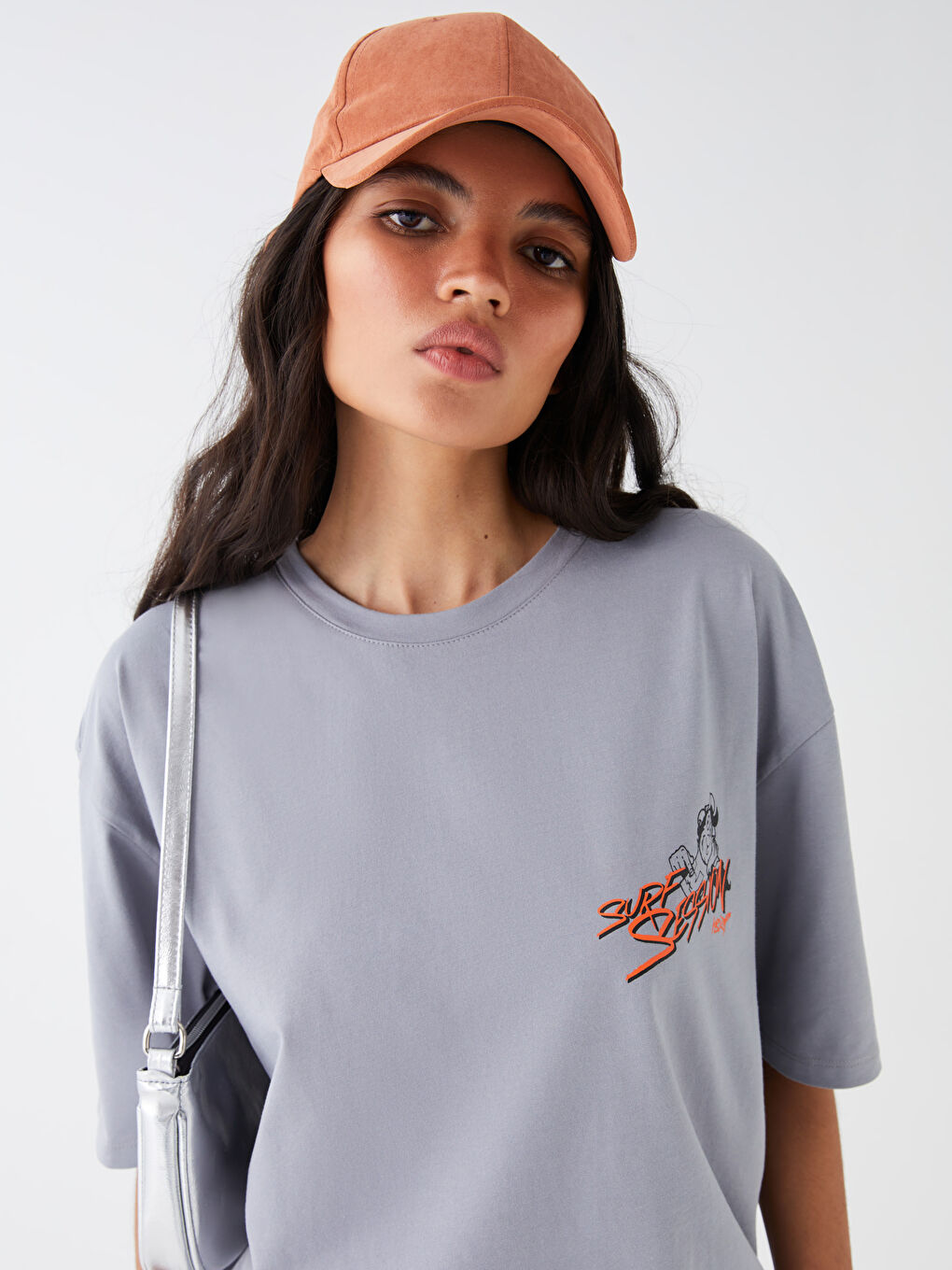 Gri Bisiklet Yaka Kısa Kollu Baskılı Penye Erkek Tişört-12