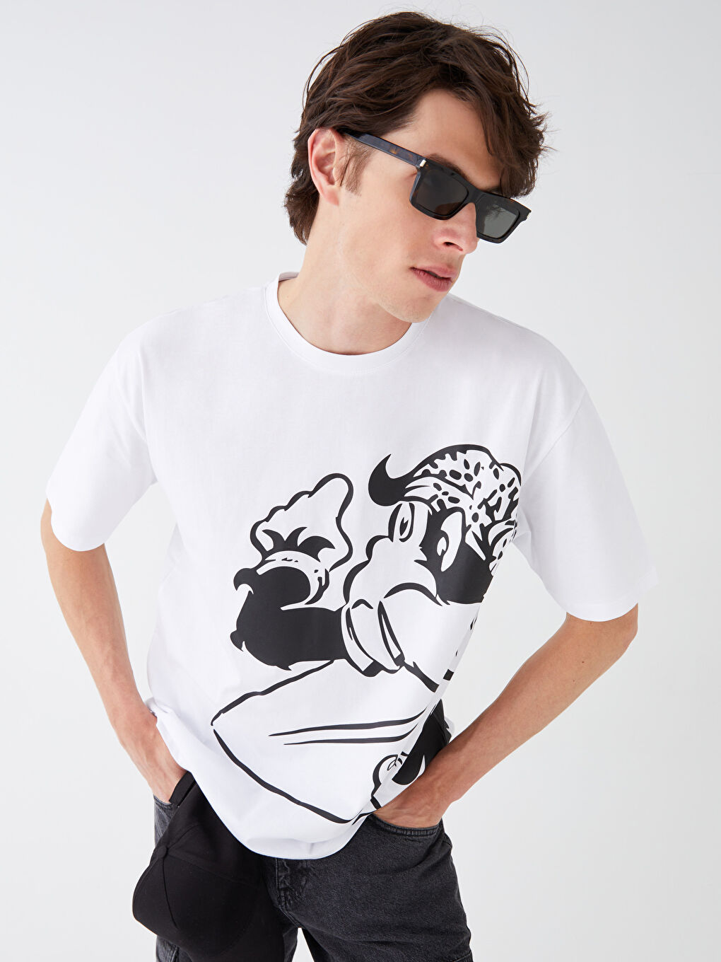 Beyaz Bisiklet Yaka Kısa Kollu Nostaljik Maymun Baskılı Penye Erkek Tişört-5