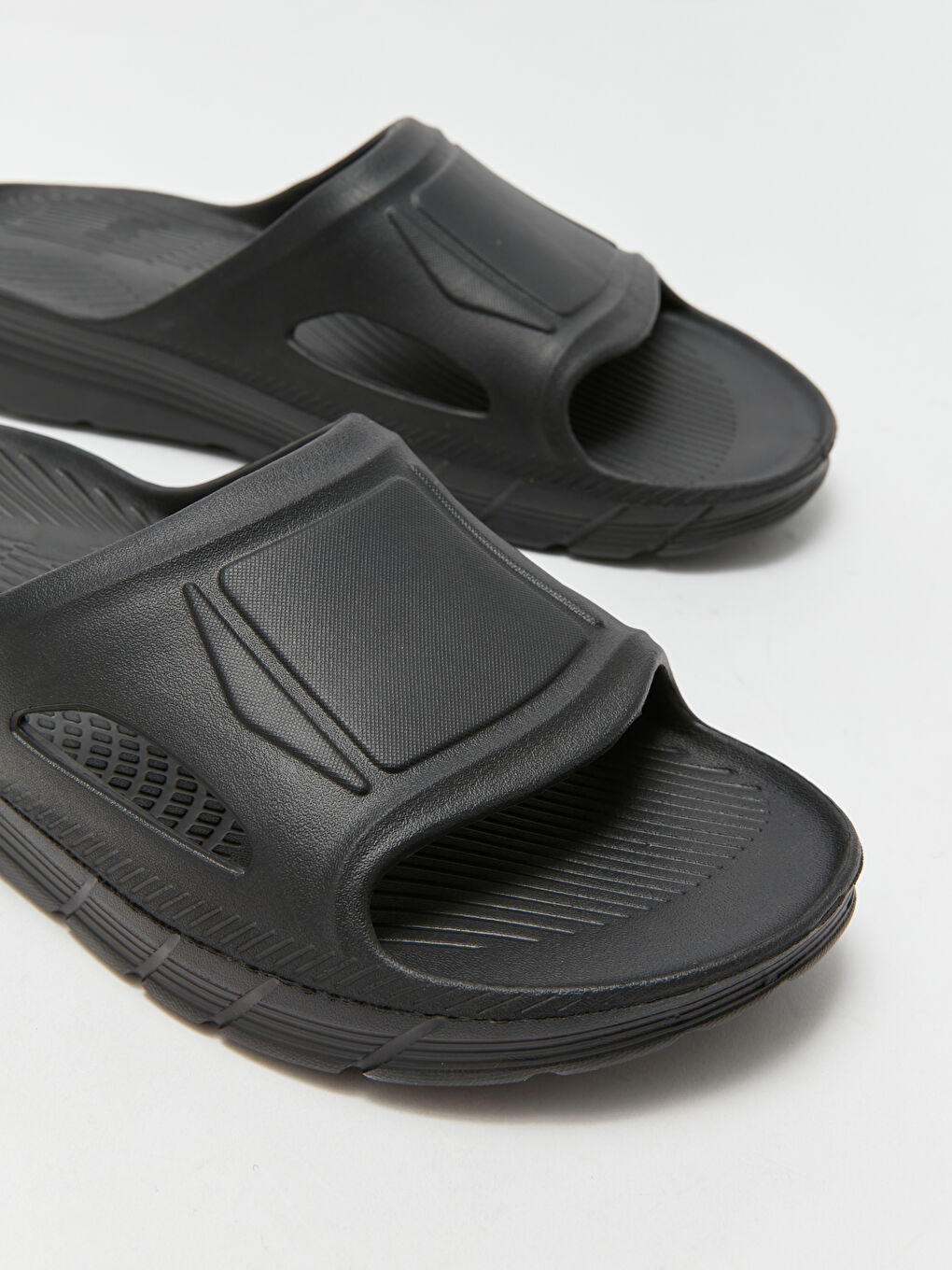 شبشب بحر رجالي بسيور فردية-2