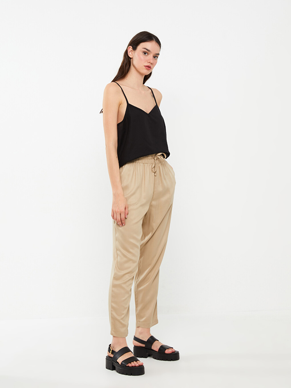 Pantaloni Simpli Croială Carrot Cu Talie Elastică Pentru Femei-1