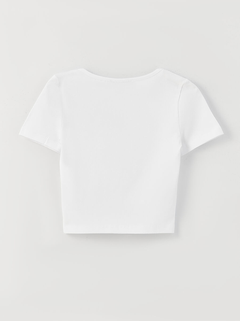 Beyaz U Yaka Düz Kısa Kollu Kadın Crop-6