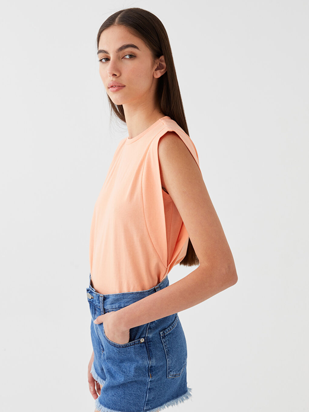 Mercan Kadın Bisiklet Yaka Düz Atlet