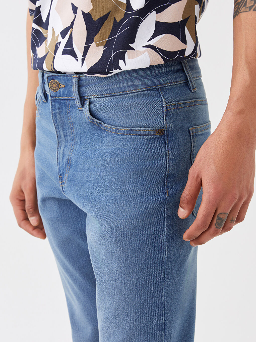 790 Джинсы Свободного Кроя для Мужчин-2