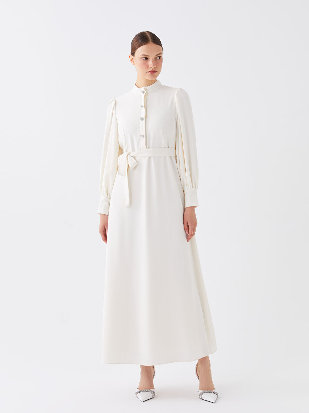Ekru Dik Yaka Düz Uzun Kollu Kadın Elbise