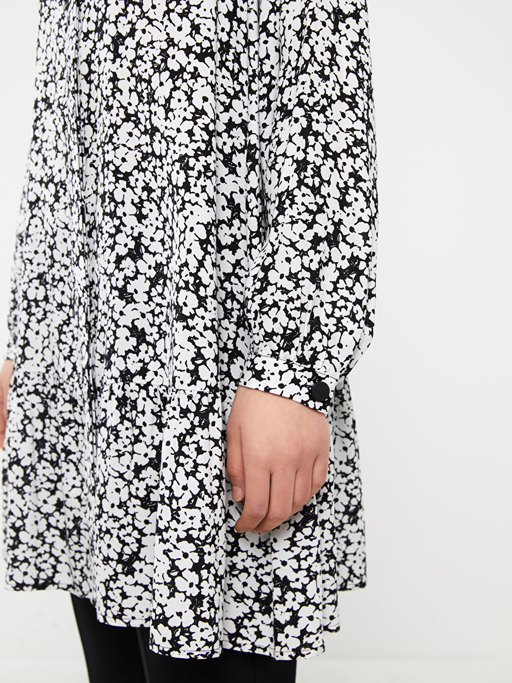 تونيك كم طويل مزهر بياقة مندرين للسيدات-3