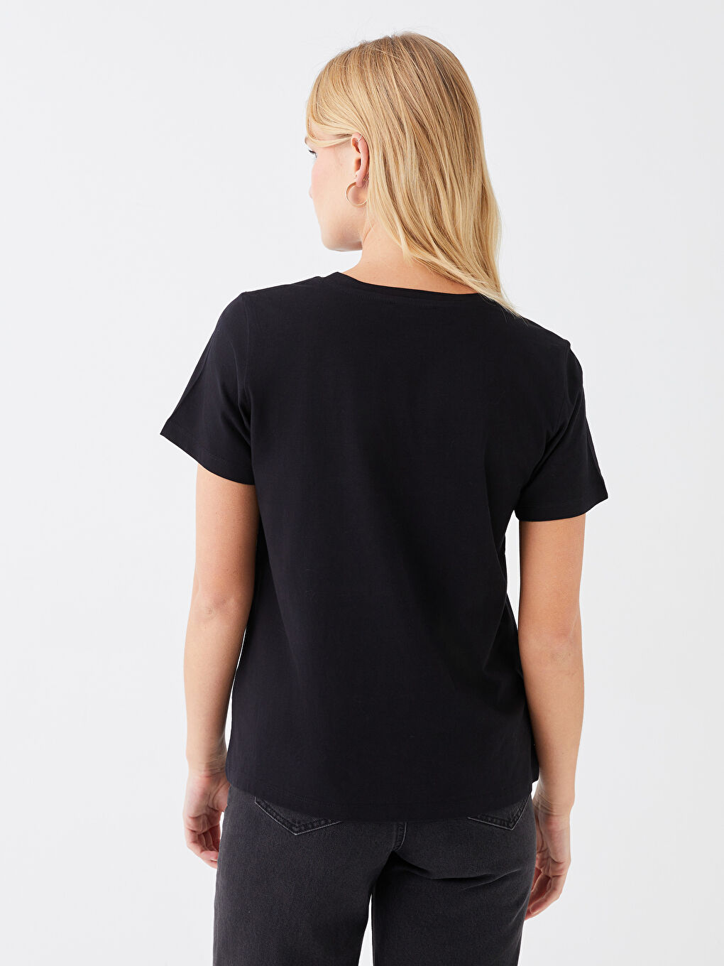 Siyah Bisiklet Yaka Baskılı Kısa Kollu Kadın Tişört-4