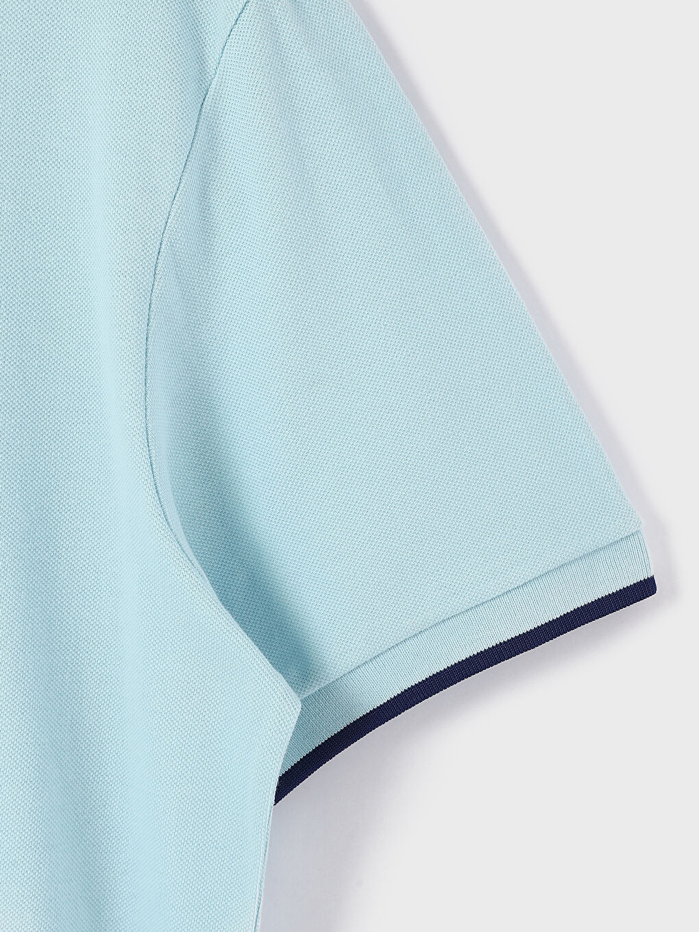 Футболка мужская с коротким рукавом и воротником поло-3