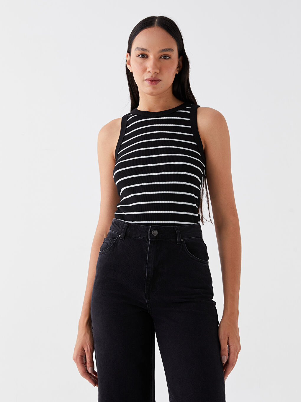 Siyah Bisiklet Yaka Çizgili Kadın Atlet-1