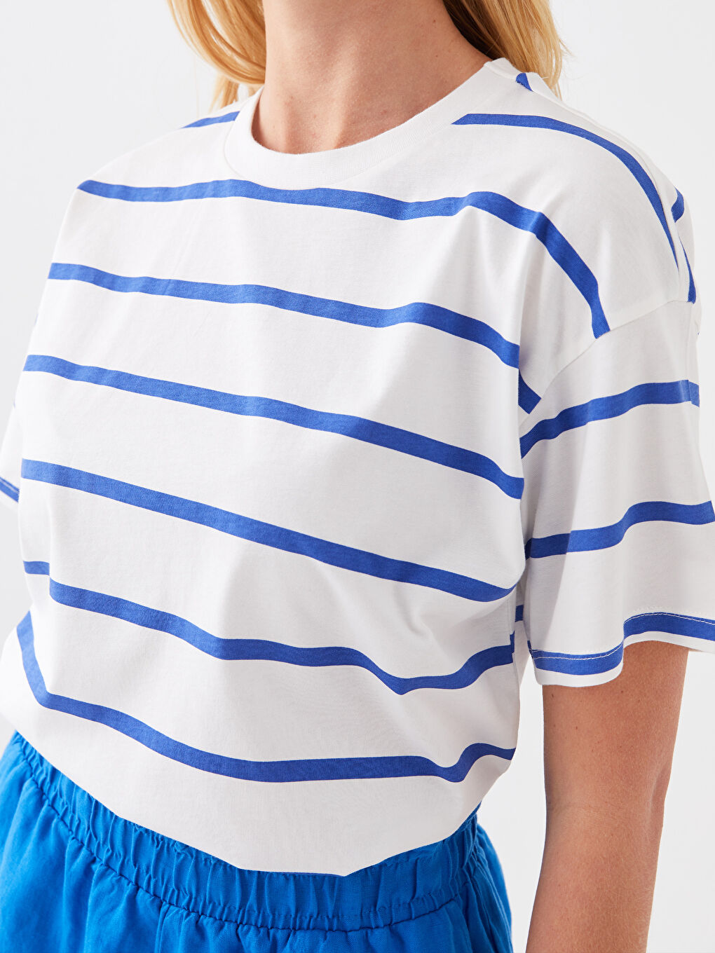 Crew Neck Striped Short Sleeve Women's T-Shirt-3