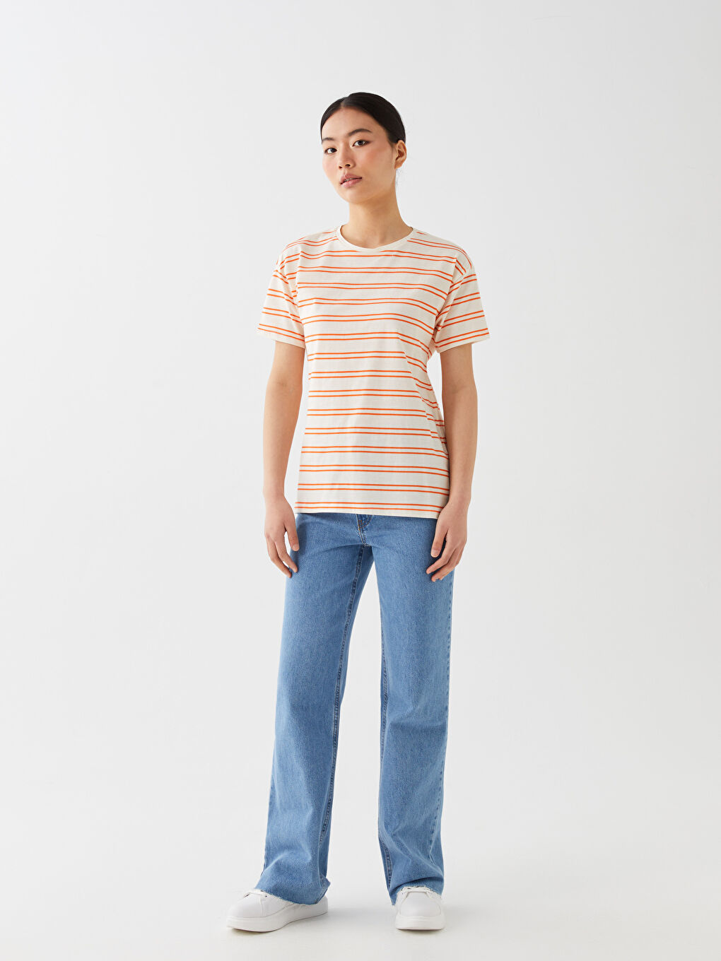 T-shirt à Rayures à Manches Courtes pour Femmes avec Col Rond-2