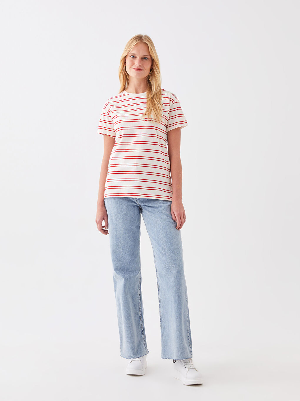 Kırmızı Bisiklet Yaka Çizgili Kısa Kollu Kadın Tişört-2