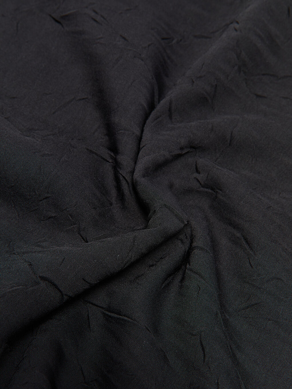 Siyah Kadın Kırışık Şal-1